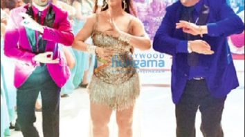 Check out: Shilpa Shinde shakes a leg in special number with Vir Das and Rishi Kapoor