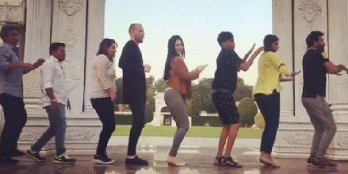 Watch: Sunny Leone takes Beat Pe Booty Challenge, Tiger Shroff responds in a funny way Watch: Sunny Leone takes Beat Pe Booty Challenge, Tiger Shroff responds in a funny way