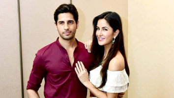 Sidharth Malhotra and Katrina Kaif offloaded from airplane in New Delhi