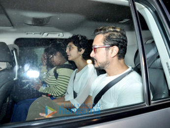 Aamir Khan watches the rushes of 'Dangal' with the cast