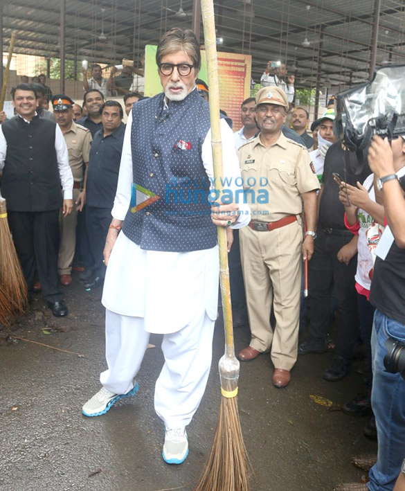 amitabh bachchan honourable chief minister devendra fadnavis promote swacch bharat campaign 3