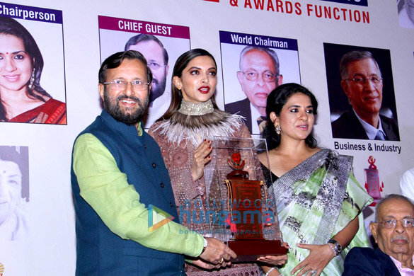 deepika padukone rishi kapoor receive giant international award 2016 5