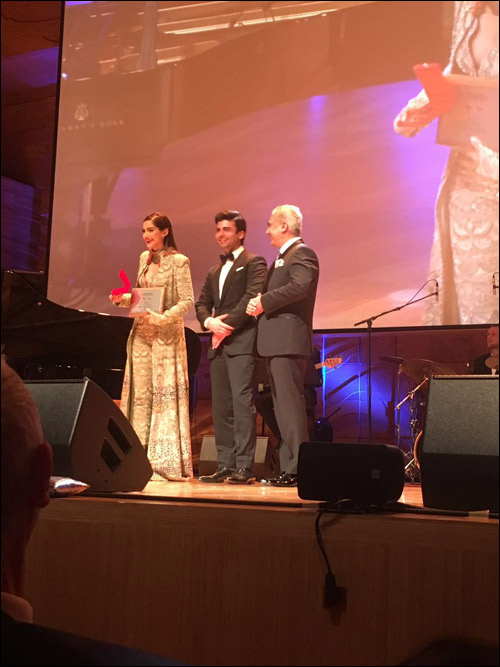 check out bollywood celebrities felicitated at melbourne indian film festival 3 check out bollywood celebrities felicitated at melbourne indian film festival 3