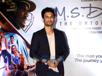 Sushant Singh Rajput, Mahendra Singh Dhoni & the rest of cast grace the premiere of ‘M.S. Dhoni – The Untold Story’