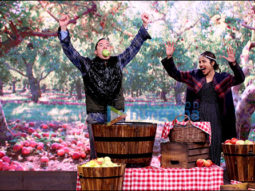 Check out: Priyanka Chopra bobs for apples against Jimmy Fallon