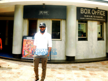 Riteish Deshmukh visits a screening to interact with a 'Banjo' artist at Chitra theatre, Mumbai