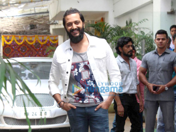 Riteish Deshmukh spotted outside Sunny Super Sound