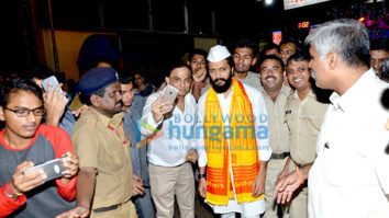 Riteish Deshmukh visits Siddhivinayak Temple