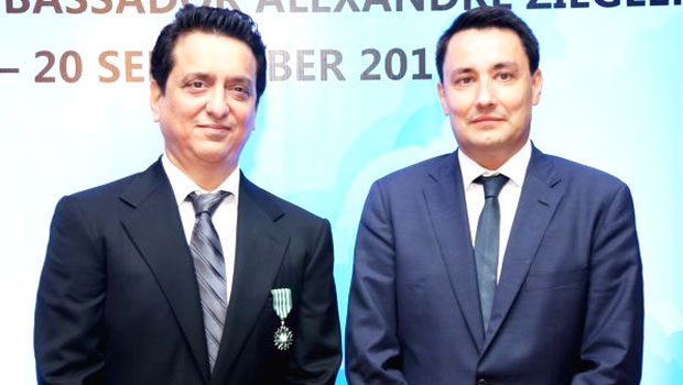 Sajid Nadiadwala Conferred With French Honour Sajid Nadiadwala Conferred With French Honour