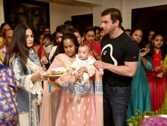 Sohail Khan, Arpita Khan and others at Salman Khan's Ganesha visarjan