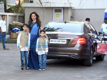 Sohail Khan, Arpita Khan and others at Salman Khan's Ganesha visarjan