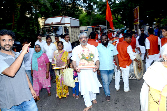 Sanjay Leela Bhansali’s Ganesha visarjan Sanjay Leela Bhansali’s Ganesha visarjan