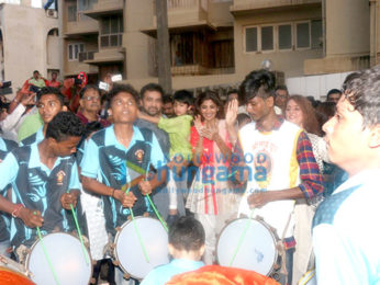 Shilpa Shetty & Raj Kundra's Ganesha visarjan