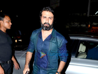 Shilpa Shetty rings in Raj Kundra's birthday at The Korner House