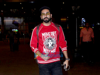 Sonam Kapoor, Ajay Devgn & Ayushmann Khurrana snapped at the airport