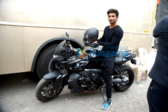 Sushant Singh Rajput snapped riding a bike in Bandra Sushant Singh Rajput snapped riding a bike in Bandra