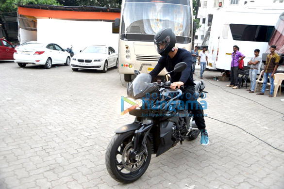 sushant snapped riding a bike 4