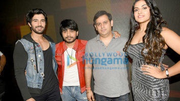 On The Sets Of The Film Tum Bin 2
