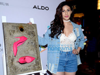 Yami Gautam, Bhumi Pednekar & Shamita Shetty snapped at 'Aldo' new collection launch