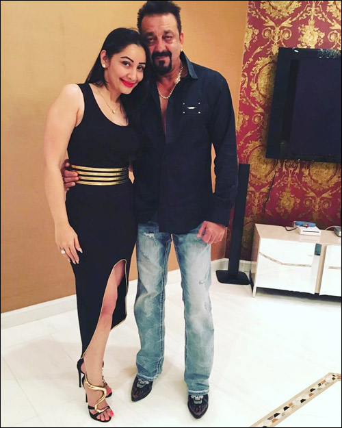 check out sanjay dutt brings in wife maanayata dutts birthday day in style 3