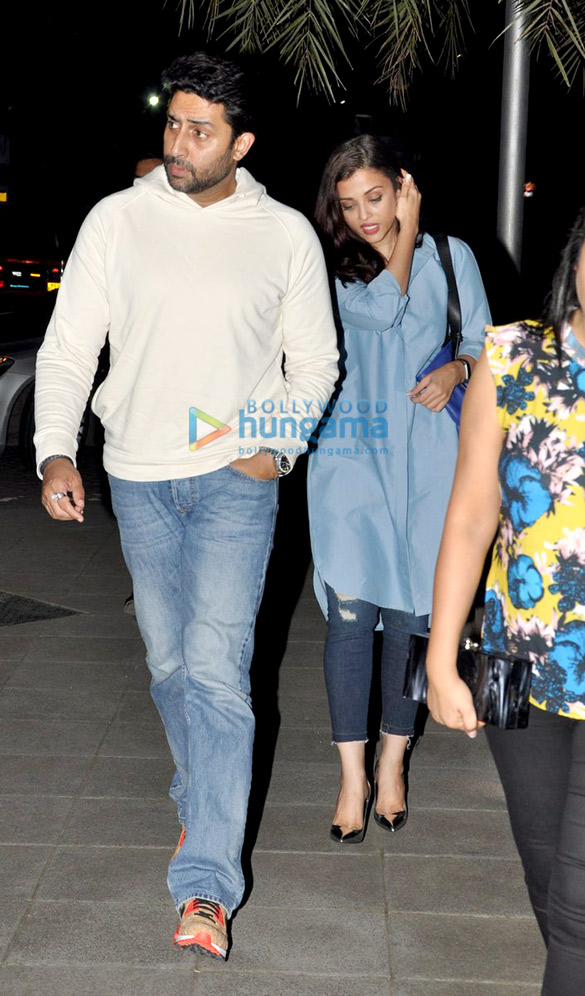 abhishek and aishwarya snapped on a dinner outing in bandra 3