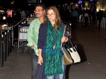 Akshay Kumar and family depart for holidays in Dubai
