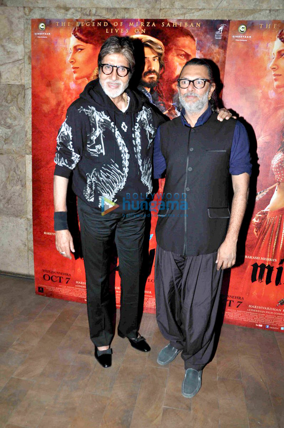 Amitabh Bachchan & Waheeda Rehman grace ‘Mirzya’ screening Amitabh Bachchan & Waheeda Rehman grace ‘Mirzya’ screening