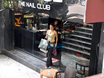 Amrita Arora snapped post nail spa in Bandra