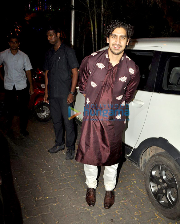 anil sonams diwali bash 35