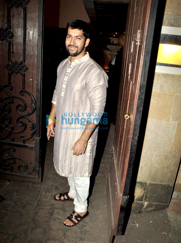 anil sonams diwali bash 43