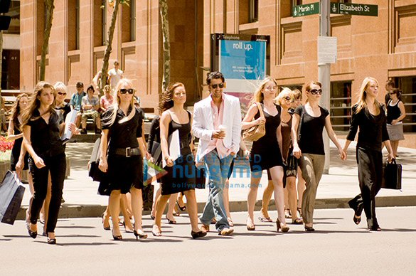 bachna ae haseeno 9