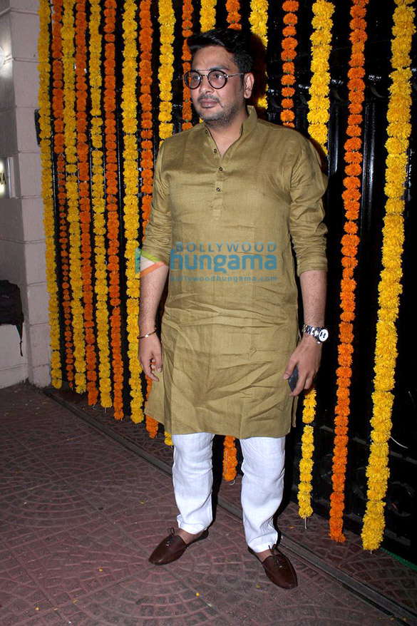 celebs grace ektas diwali bash 33