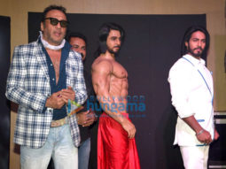 Jackie Shroff unveils Thakur Anoop Singh’s wax statue