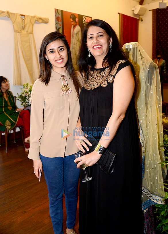 juhi chawla launches gopi vaids first stand alone store 9