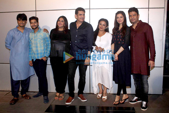 omung kumar birthday bash 2