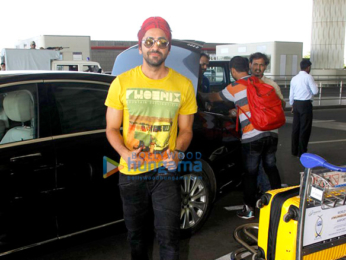Parineeti Chopra & Ayushmann Khurrana depart for 'Meri Pyaari Bindu' shoot in Goa