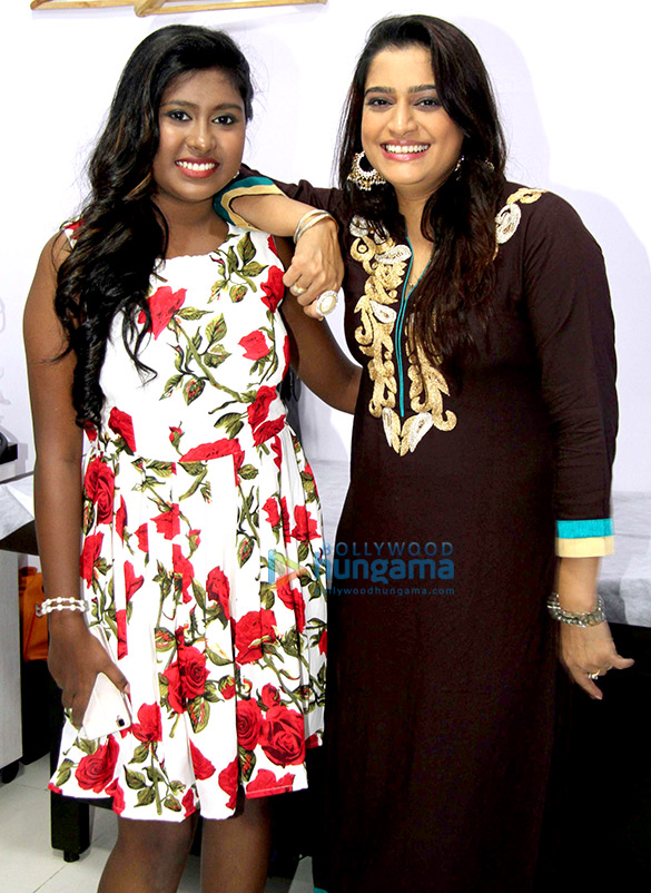 salma aghatinaa ghaai sasha agha grace the opening of perfect woman aesthetic centre in andheri 4