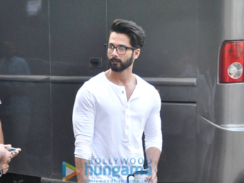 Shahid Kapoor shoots for Vogue BFFs on Colors Infinity