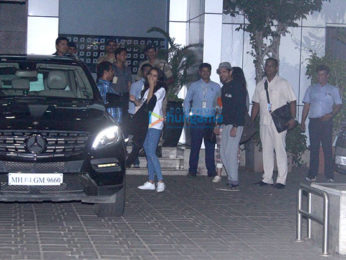 Shraddha Kapoor & Farhan Akhtar arrive from Bangalore after promoting ‘Rock On!! 2’