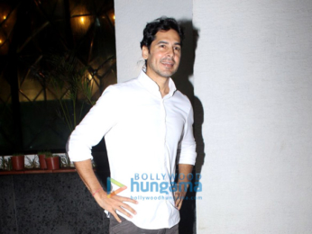 Sonakshi Sinha at Bunty Sajdeh's birthday celebrations at Trilogy bash