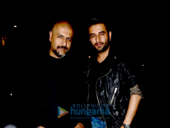 Sonakshi Sinha sings at the Bollywood Music Project concert