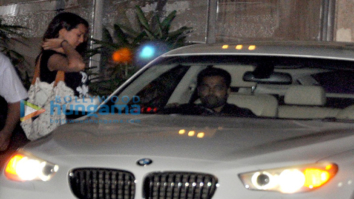 Sonakshi Sinha snapped as she hides behind pillow to avoid getting clicked