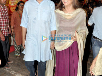 Sushmita Sen graces Durga Pooja ceremony