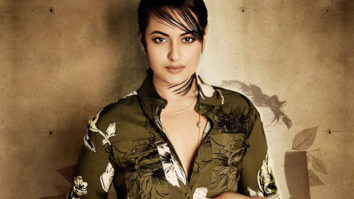 Watch: When shy teenager Sonakshi Sinha presented Karan Johar with an award for Kuch Kuch Hota Hai