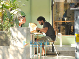 Aditya Roy Kapur snapped post lunch with friend at Suzette Kitchen