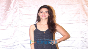 Alia Bhatt snapped at ‘Dear Zindagi’ promotions