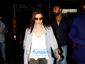 Anushka Sharma, Alia Bhatt and others snapped at airport