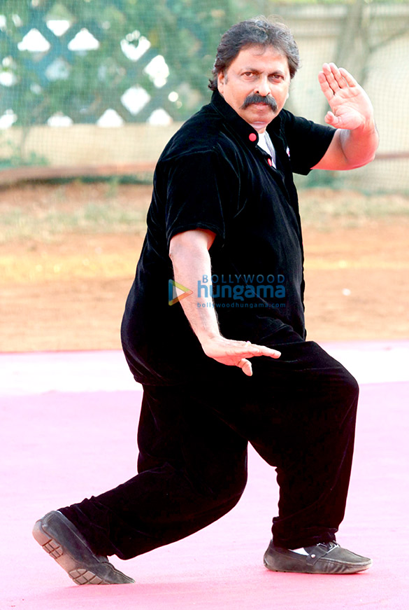 celebs celebrate 76th birth anniversary of bruce lee 8