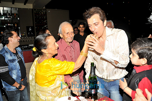 celebs grace avinash wadhawan his son samraat wadhawans brthday bash 2