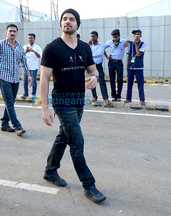 celebs grace global citizen festival india 2016 with coldplay 33